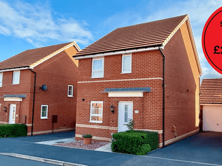 10 Monckton Road, Pontefract, WF8 2FP